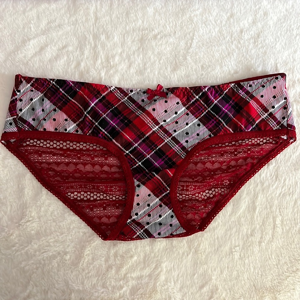 Victoria’s Secret red plaid cotton lace panty NWT Small